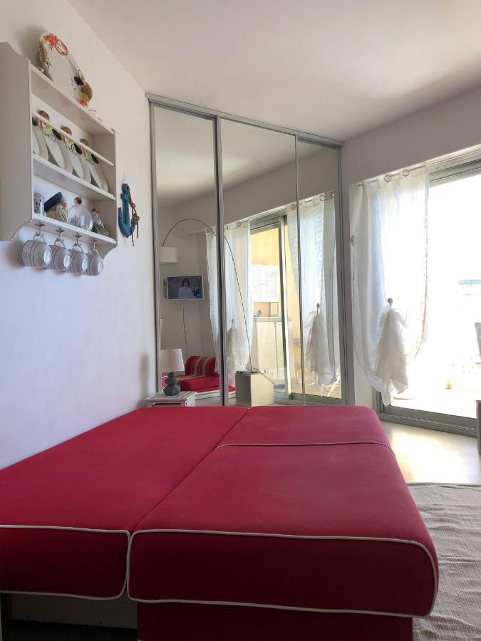 Charmant Studio A Cros De Cagnes Exteriér fotografie
