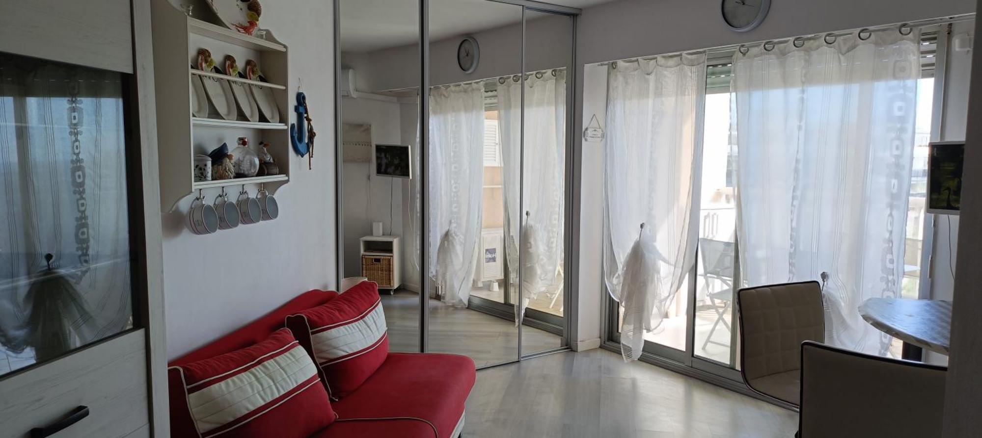 Charmant Studio A Cros De Cagnes Exteriér fotografie